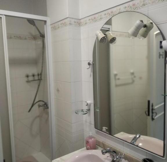 פנסיון Estrela Stays