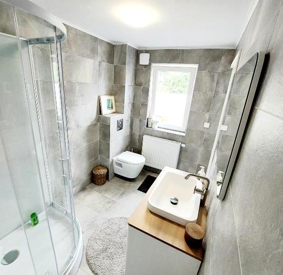 פנסיון Studio Autonome Mont Saint Guibert