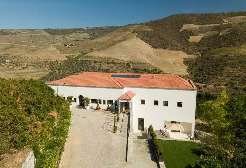 Quinta De São Luiz The Vine House