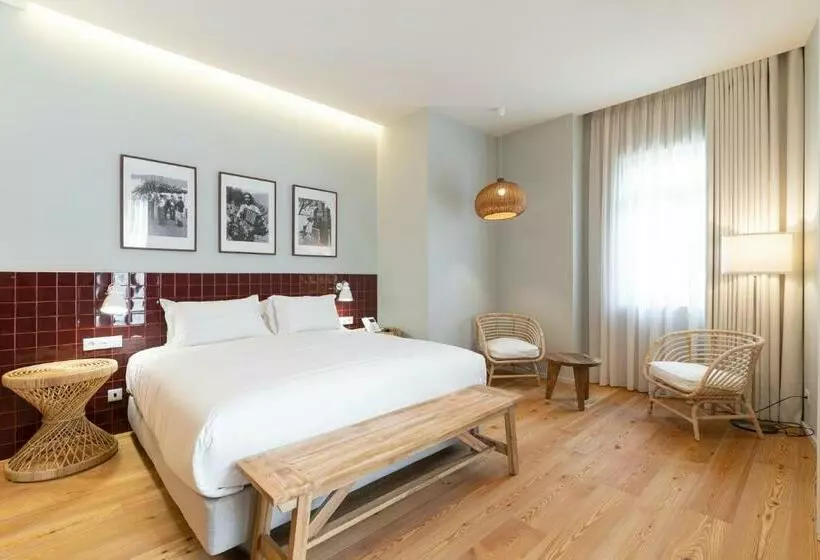 Quinta De São Luiz The Vine House