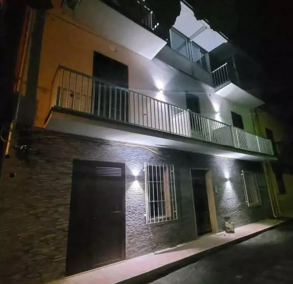 تختخواب و صبحانه Il Vicolo