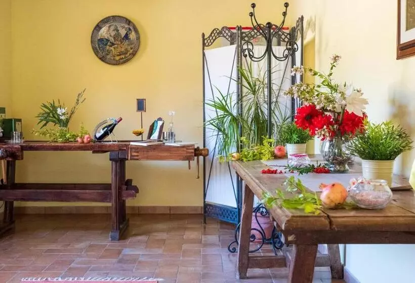 ホテル Agriturismo Casal Cerqueto