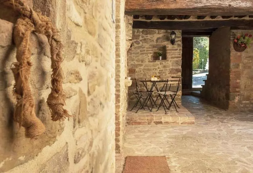 ホテル Agriturismo Casal Cerqueto