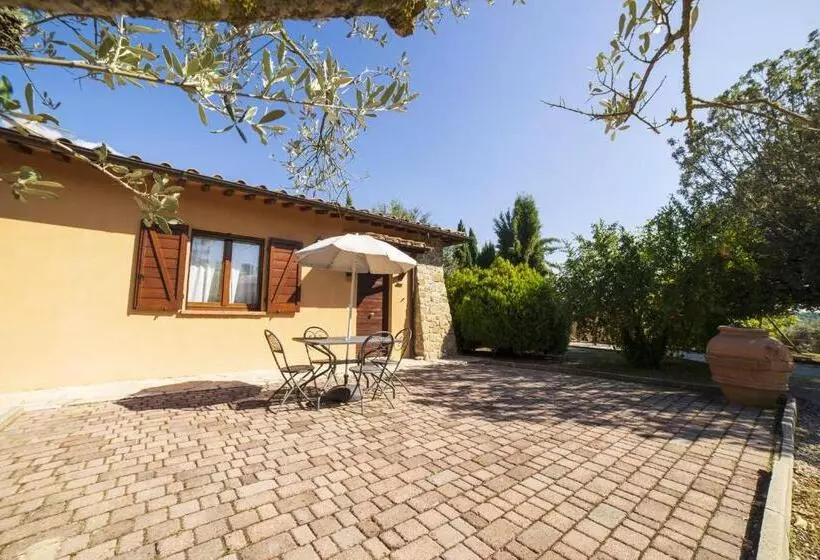 ホテル Agriturismo Casal Cerqueto