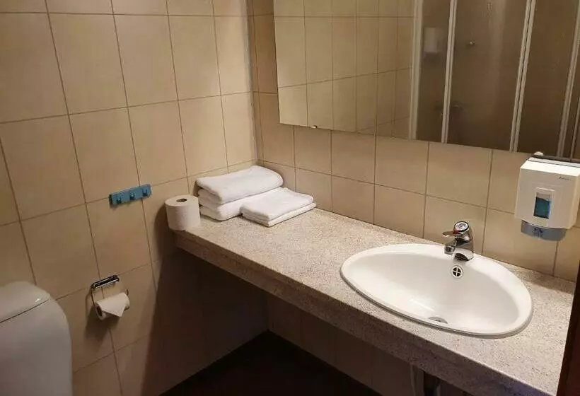 Hotelli Heia Gjestegård