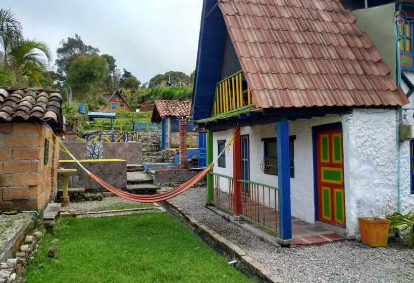 Hotelli Hostal Camino Viejo