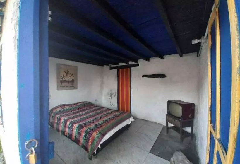 Hotelli Hostal Camino Viejo
