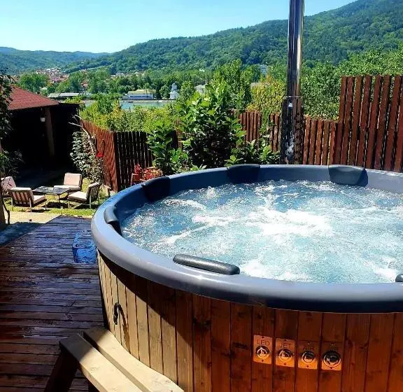 Majatalo Casa Ostrov