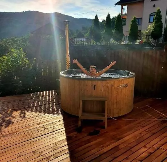 Majatalo Casa Ostrov