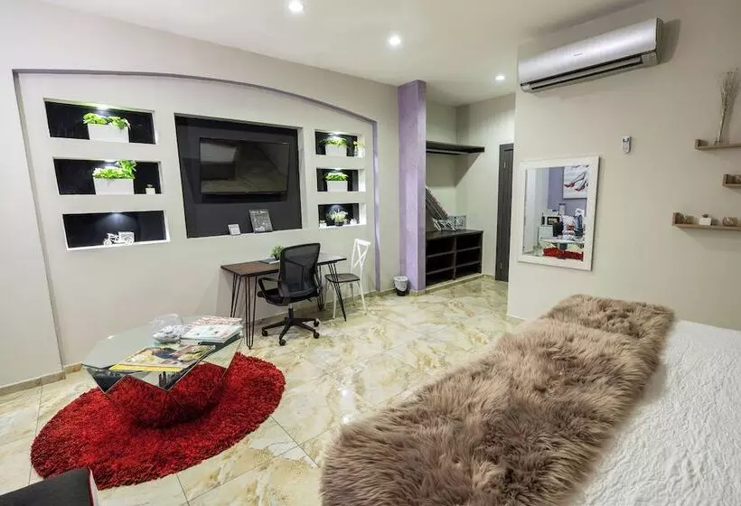 Basha Hotel & Restaurant