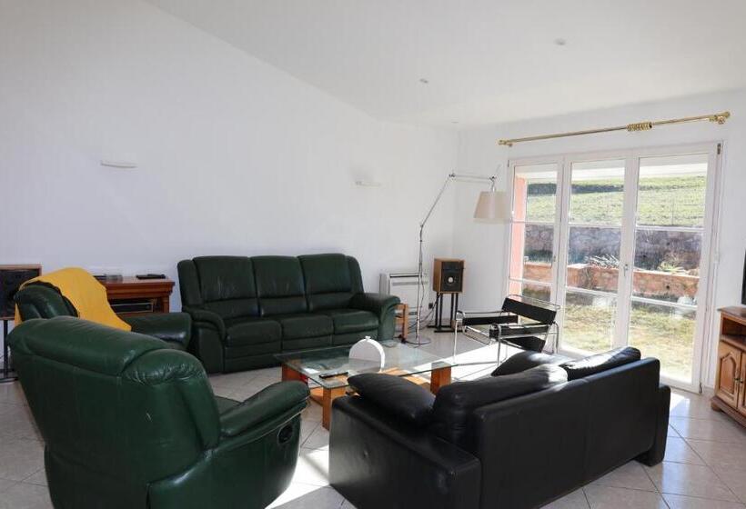 ベッドアンドブレックファースト Chez Patrick