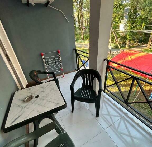 تختخواب و صبحانه Evrika Hotel Shekvetili