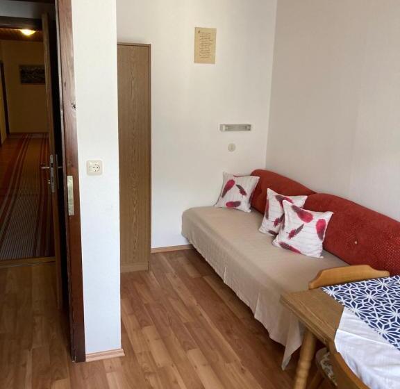 مبيت وإفطار Moserwirt Pension