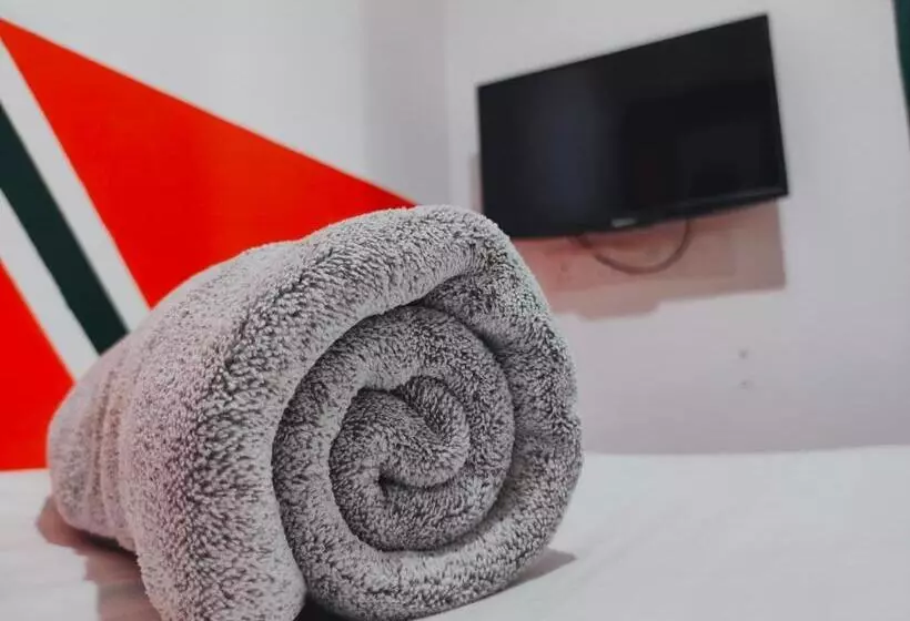 Hotelli Allbes Parklands