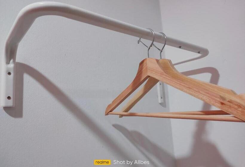 בית מלון כפרי Allbes Parklands