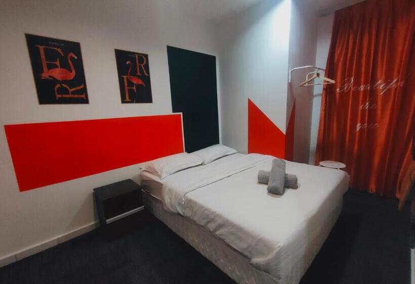 בית מלון כפרי Allbes Parklands