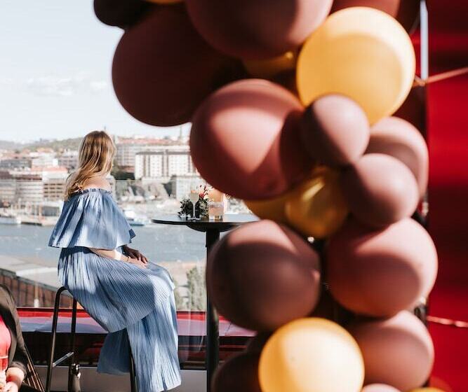 Clarion Hotel The Pier