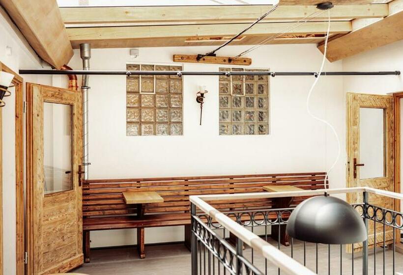 Hotel Gasthaus Zum Adler