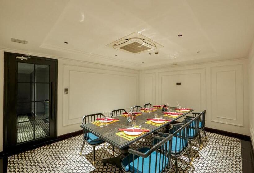 هتل Hôtel D’melin