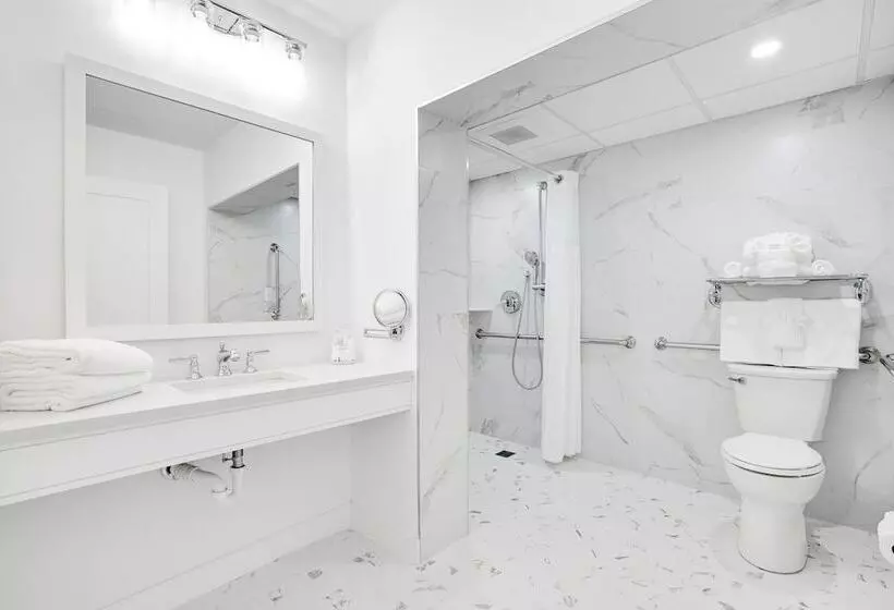 Hotelli Icona Windrift