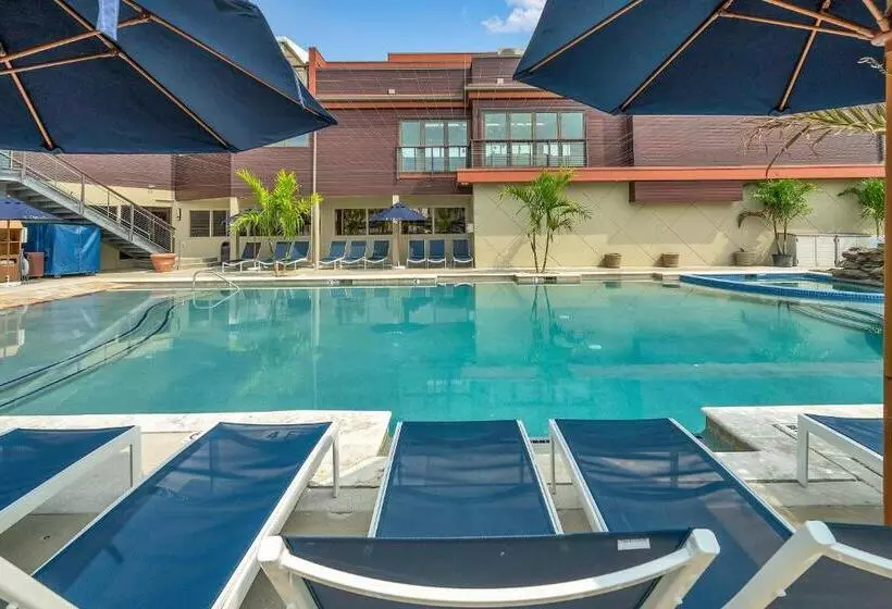 Hotelli Icona Windrift