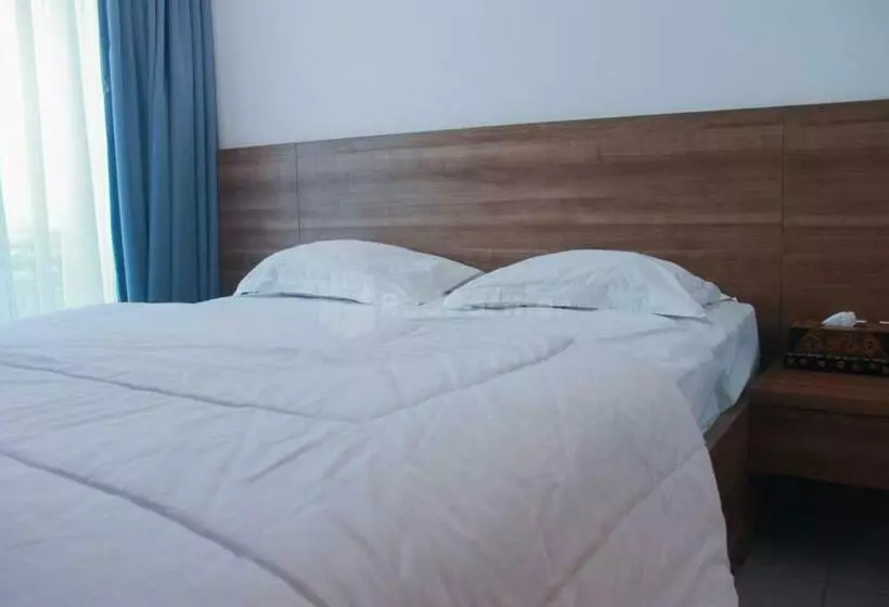 ホテル Redliving Apartemen Treeparkcity   My Rooms Tower Alpine
