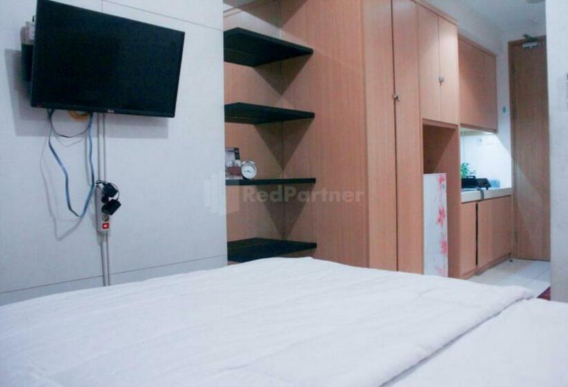 ホテル Redliving Apartemen Treeparkcity   My Rooms Tower Alpine