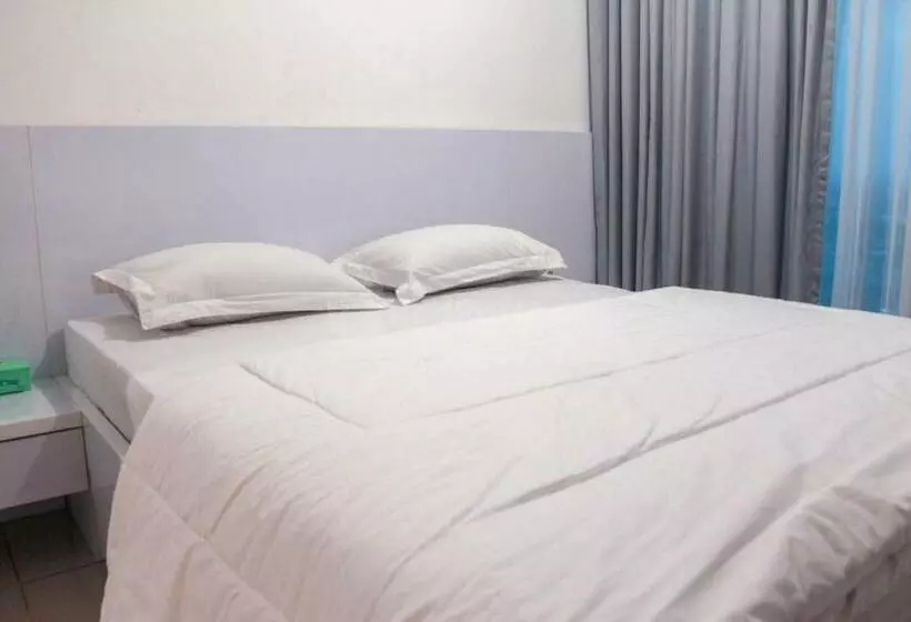 ホテル Redliving Apartemen Treeparkcity   My Rooms Tower Alpine