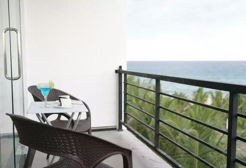 هتل Seaside Resort