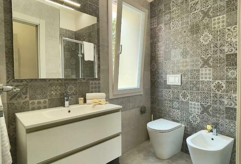 بنسيون La Corte Dei Colombi   Guest House