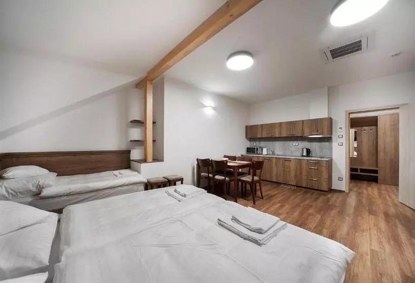 ペンション Vinařský Dům, Vinařství Popela Perná