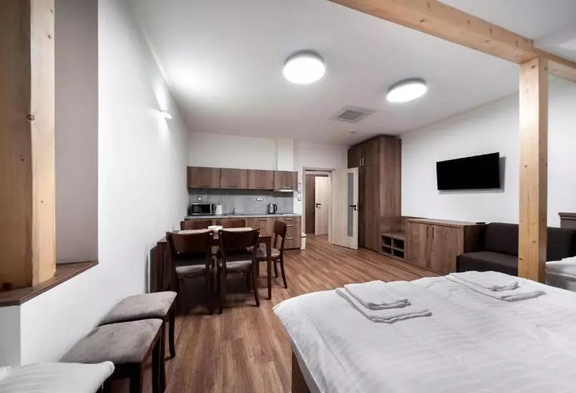 ペンション Vinařský Dům, Vinařství Popela Perná