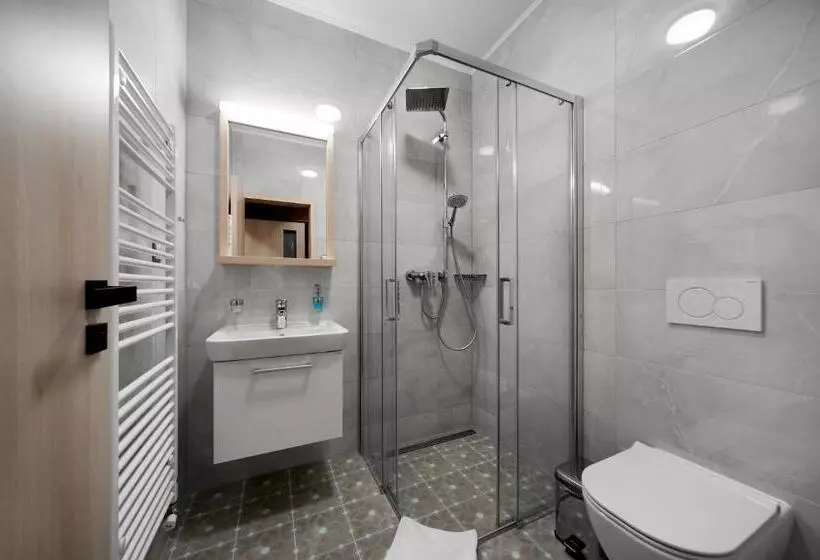 ペンション Vinařský Dům, Vinařství Popela Perná