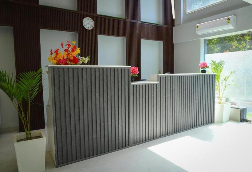 The Empire Villa,cyber City, Gurgaon