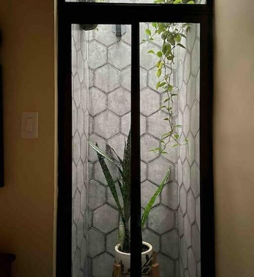 Airport Sjo Residence Edward & Familia Inn