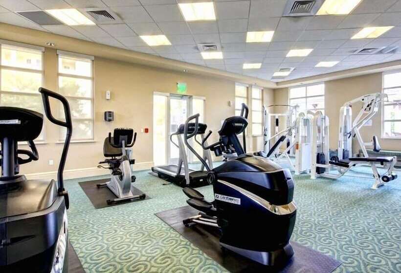 La Salbadora #402c At Lost Key