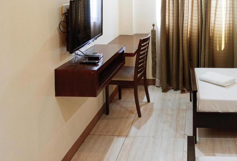 בית מלון כפרי Reddoorz Plus @ Conclave Davao City