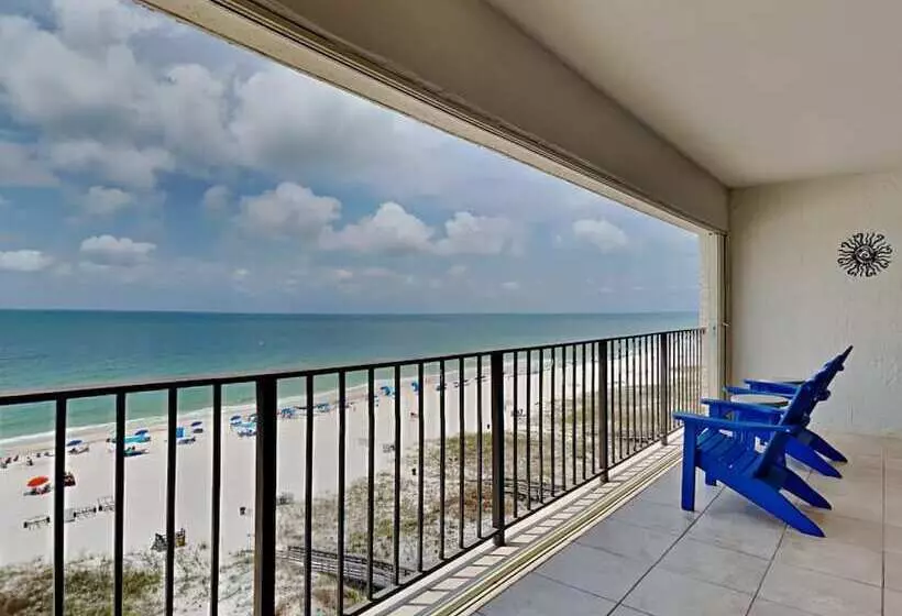 Shipwatch Surf & Yacht By Southern Vacation Rentals