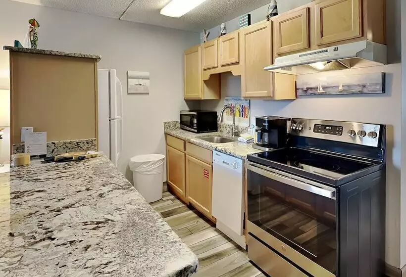 Villas Capri By Southern Vacation Rentals