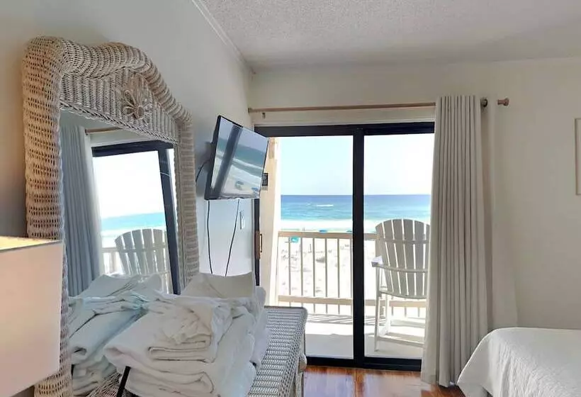 Villas Capri By Southern Vacation Rentals