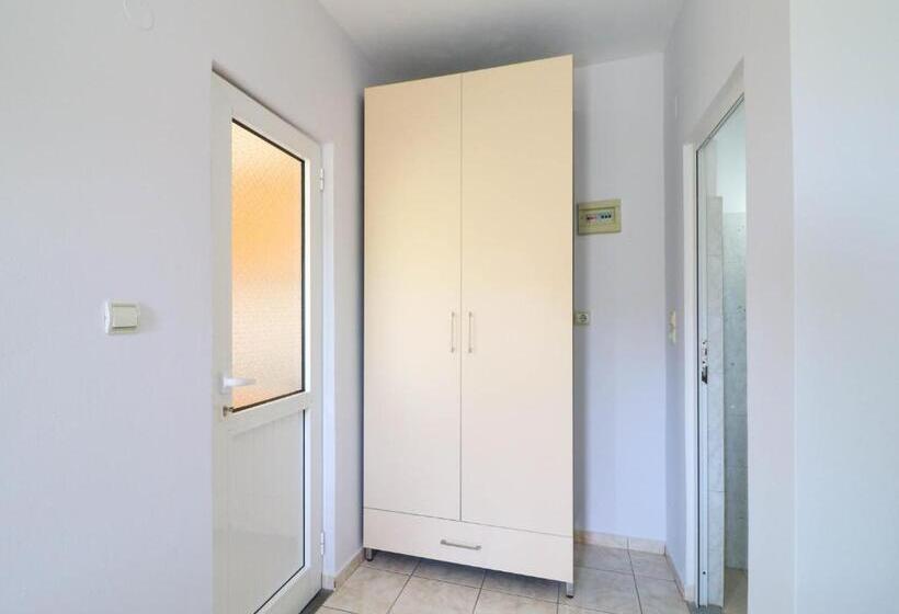 هاستل Neranxi Apartament