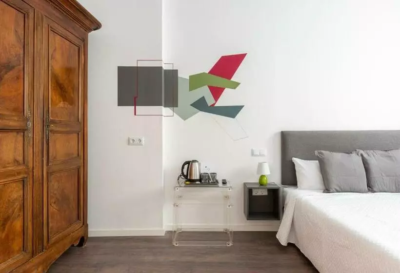 هاستل Ronda9 Central Suites