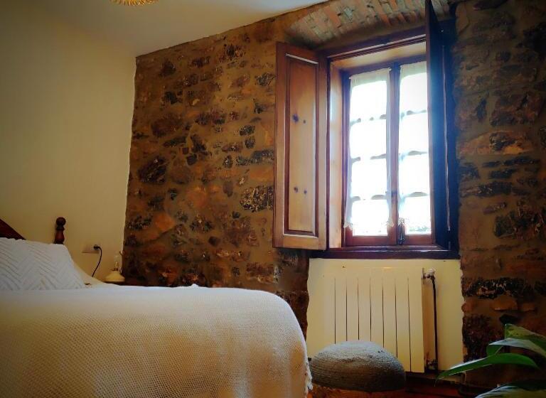 مبيت وإفطار Casa Rural Casa Selmo