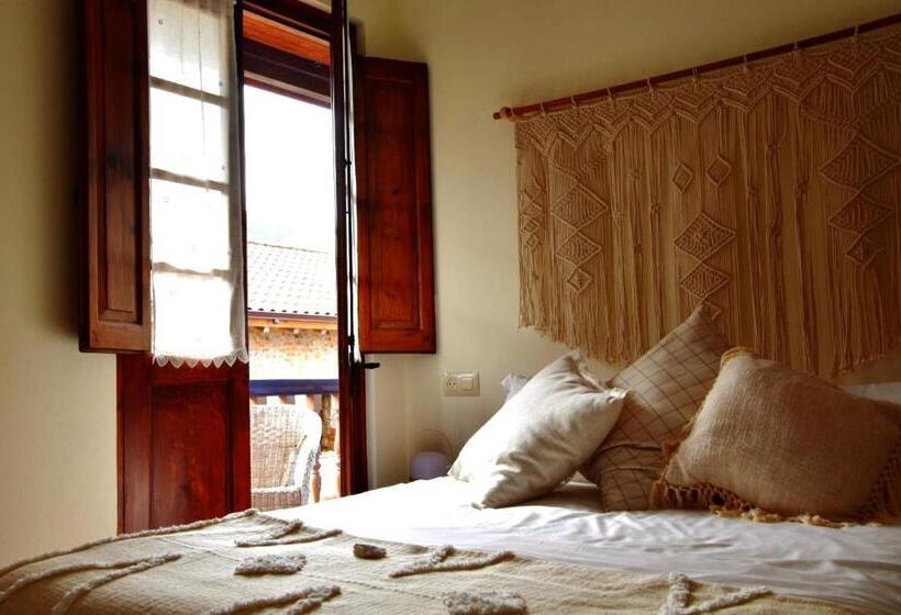 مبيت وإفطار Casa Rural Casa Selmo