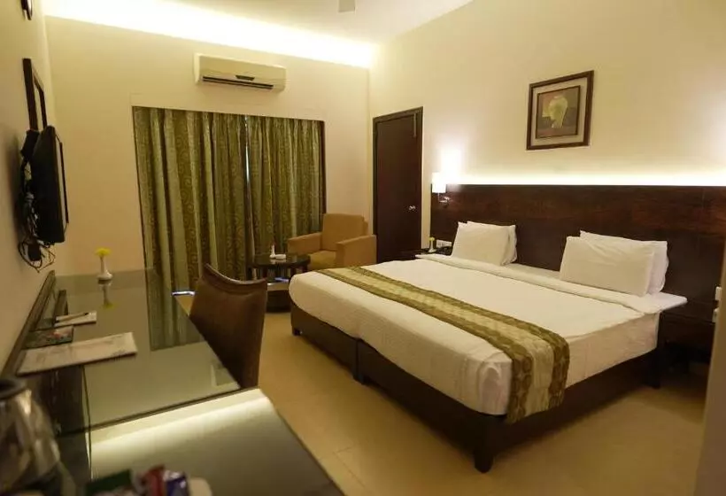 Greenleaf The Resort & Spa, Ganpatipule