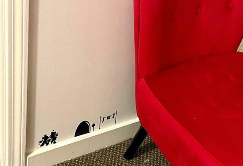 Szálloda Disney Magic At Jiminy Mountain