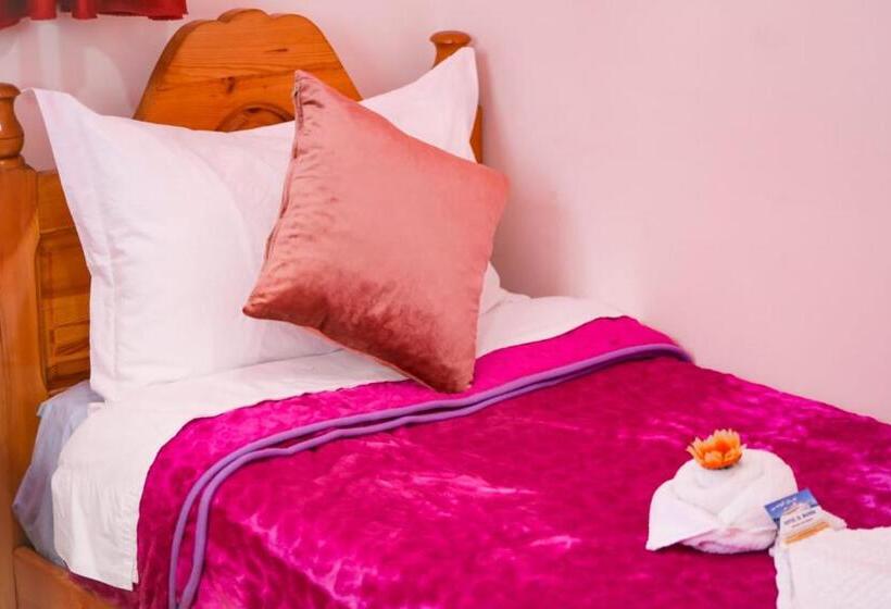 Hotel El Marsa La Playa