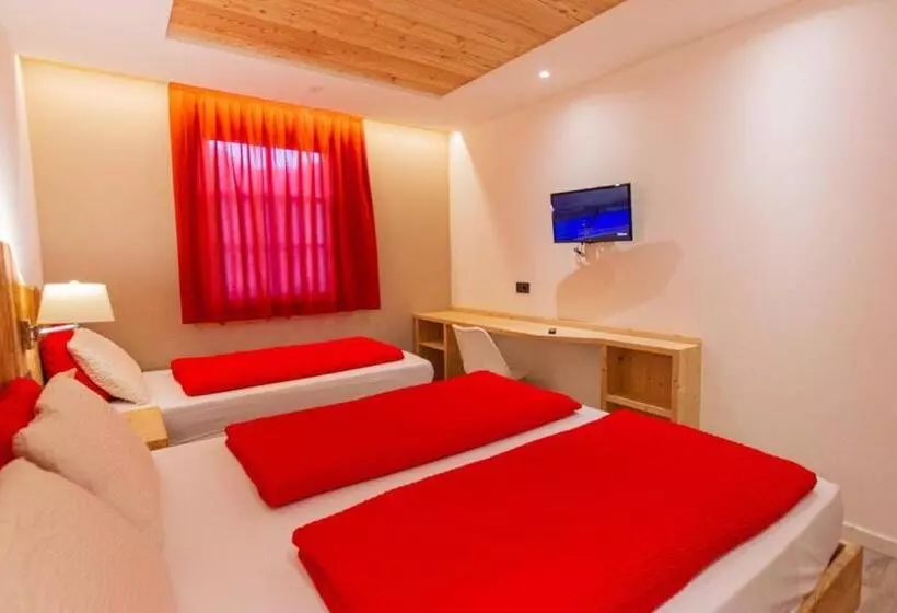 Hotelli Garni Francescato