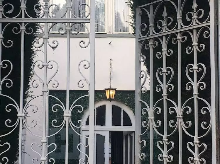 هتل La Casa De Teresita