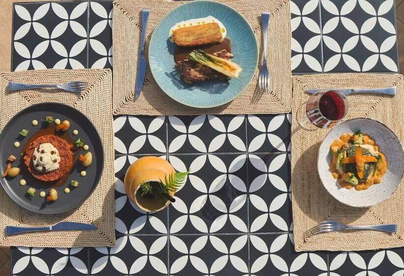 هتل Mestizo Antigua